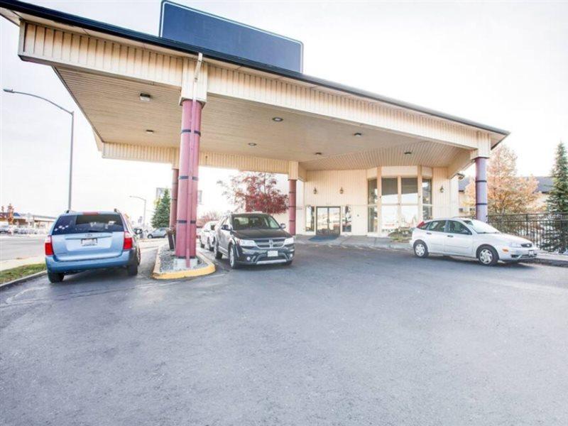 Oyo Hotel Spokane North Екстериор снимка