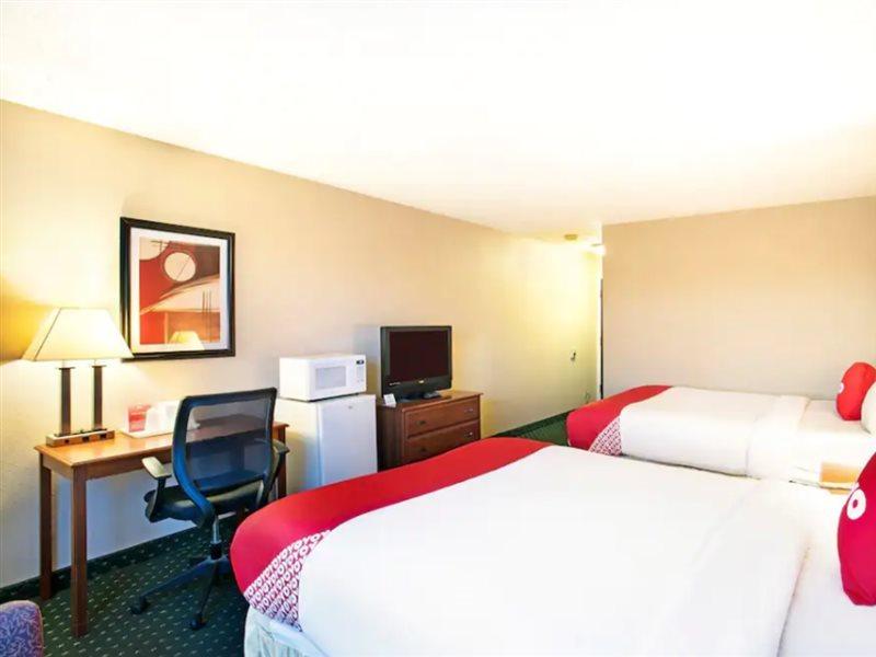 Oyo Hotel Spokane North Екстериор снимка