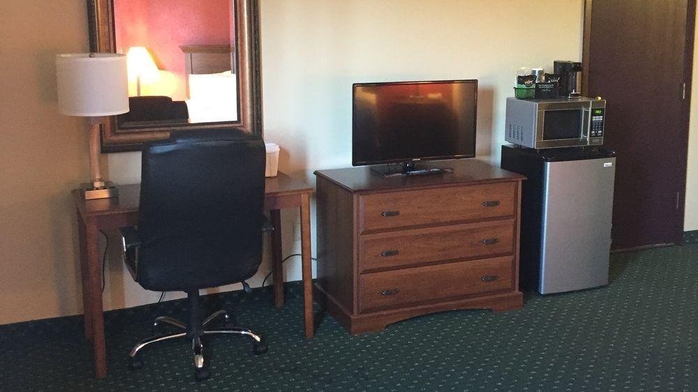 Oyo Hotel Spokane North Екстериор снимка