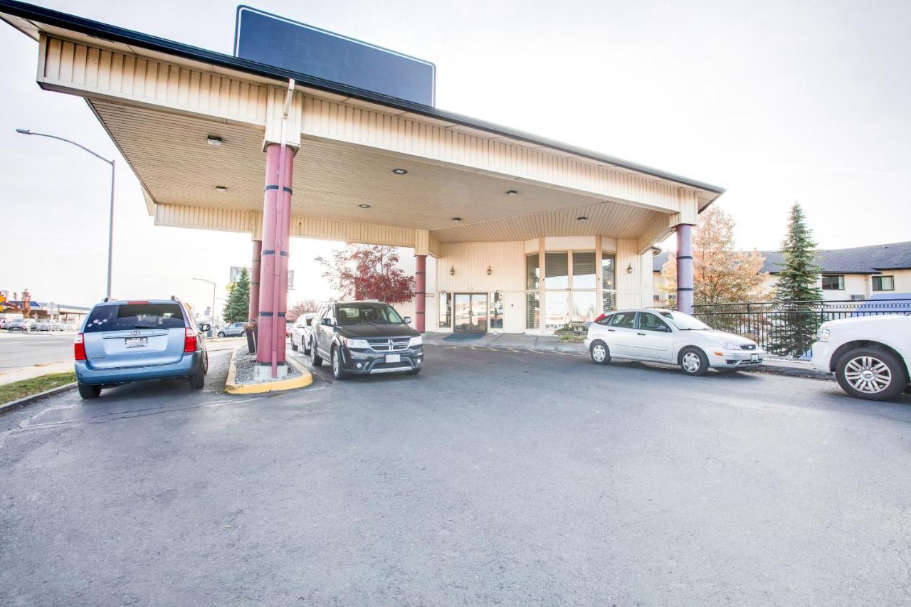 Oyo Hotel Spokane North Екстериор снимка